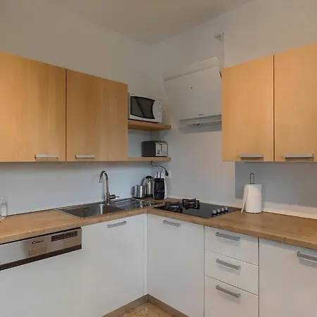 Vikendica Kate Zminj